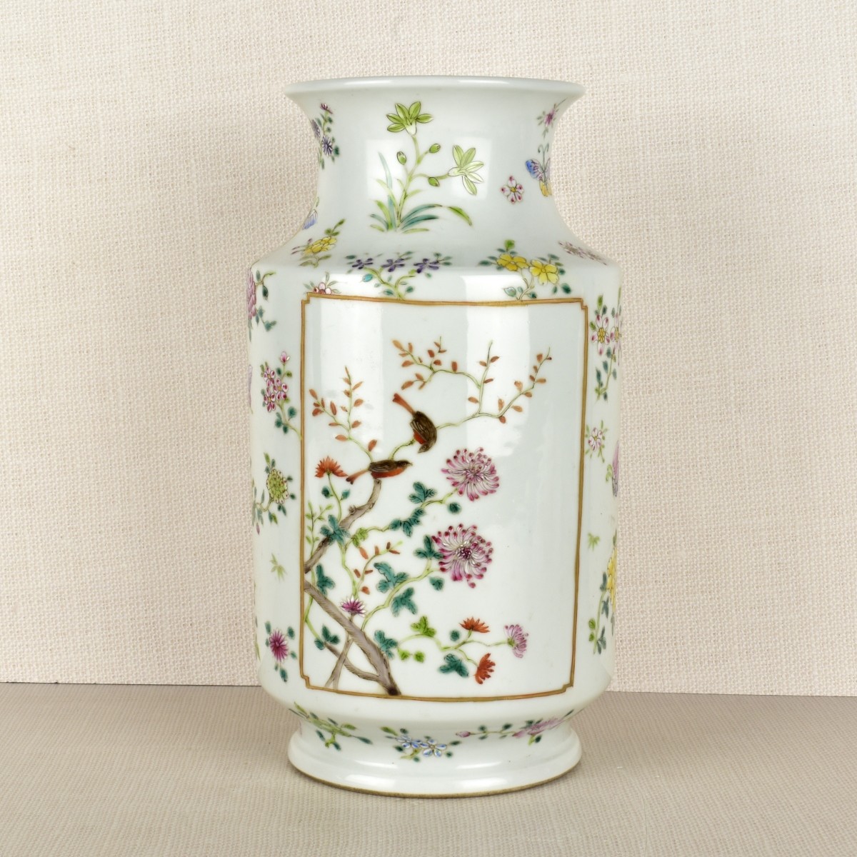 Chinese Porcelain Vase