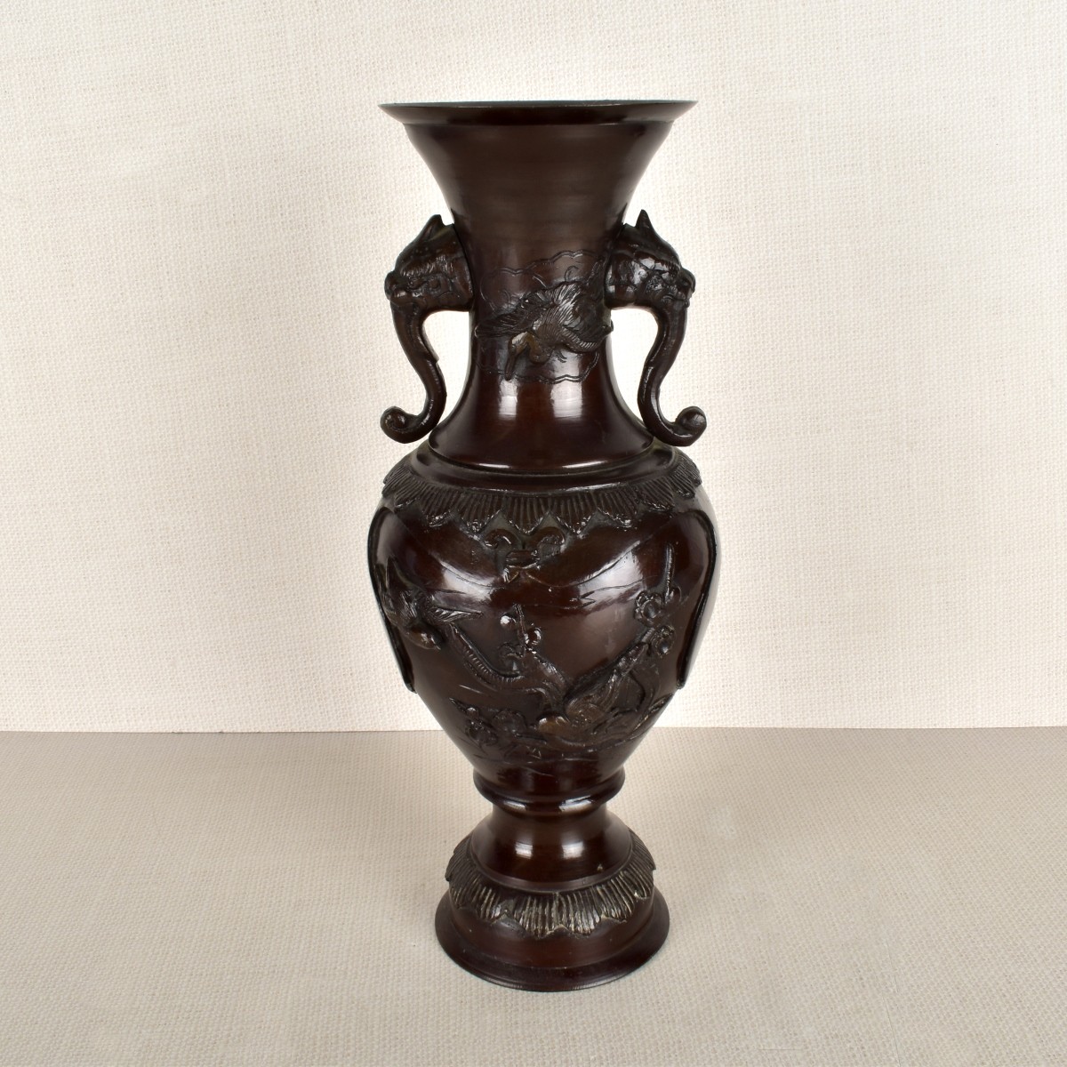 Chinese Bronze Urn