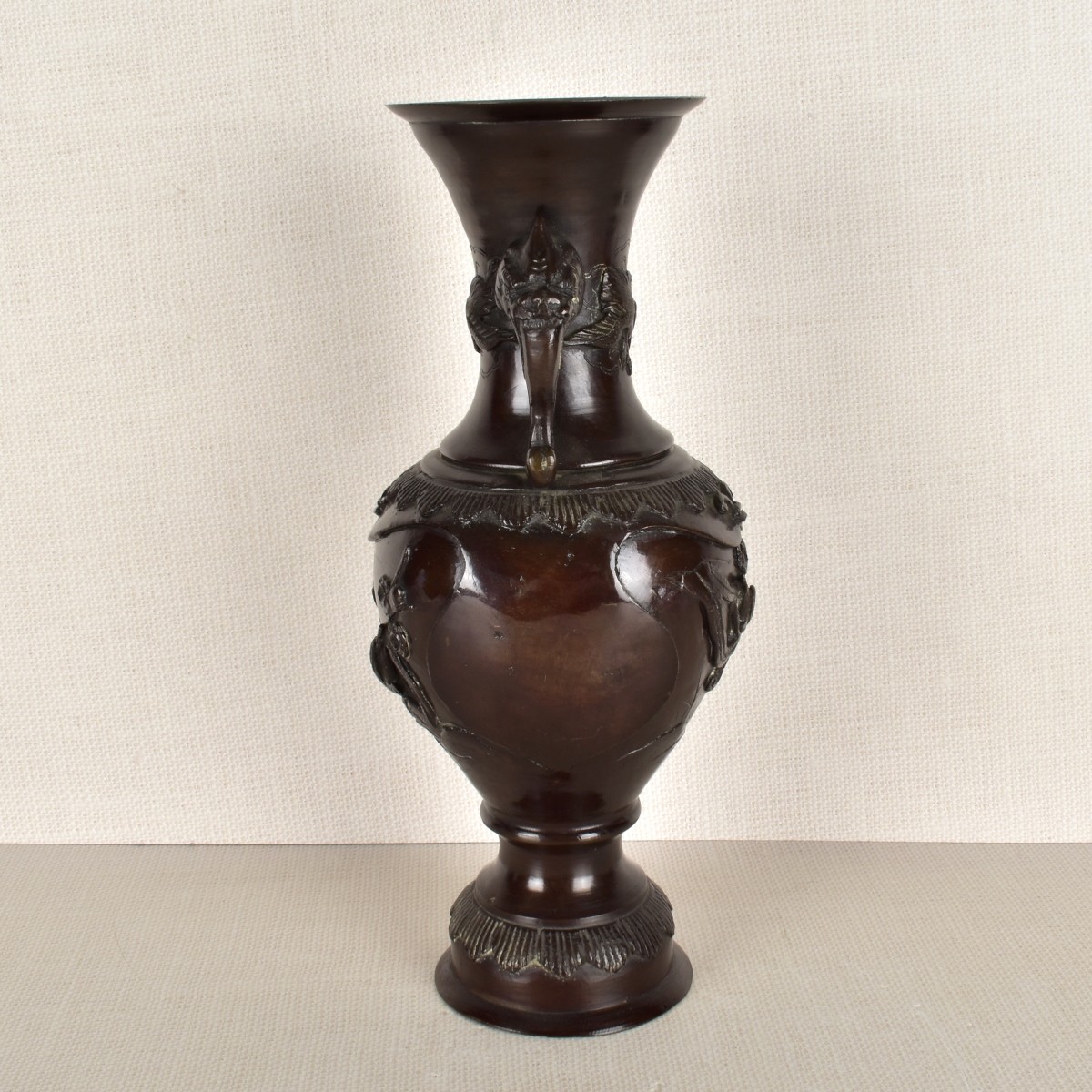 Chinese Bronze Urn