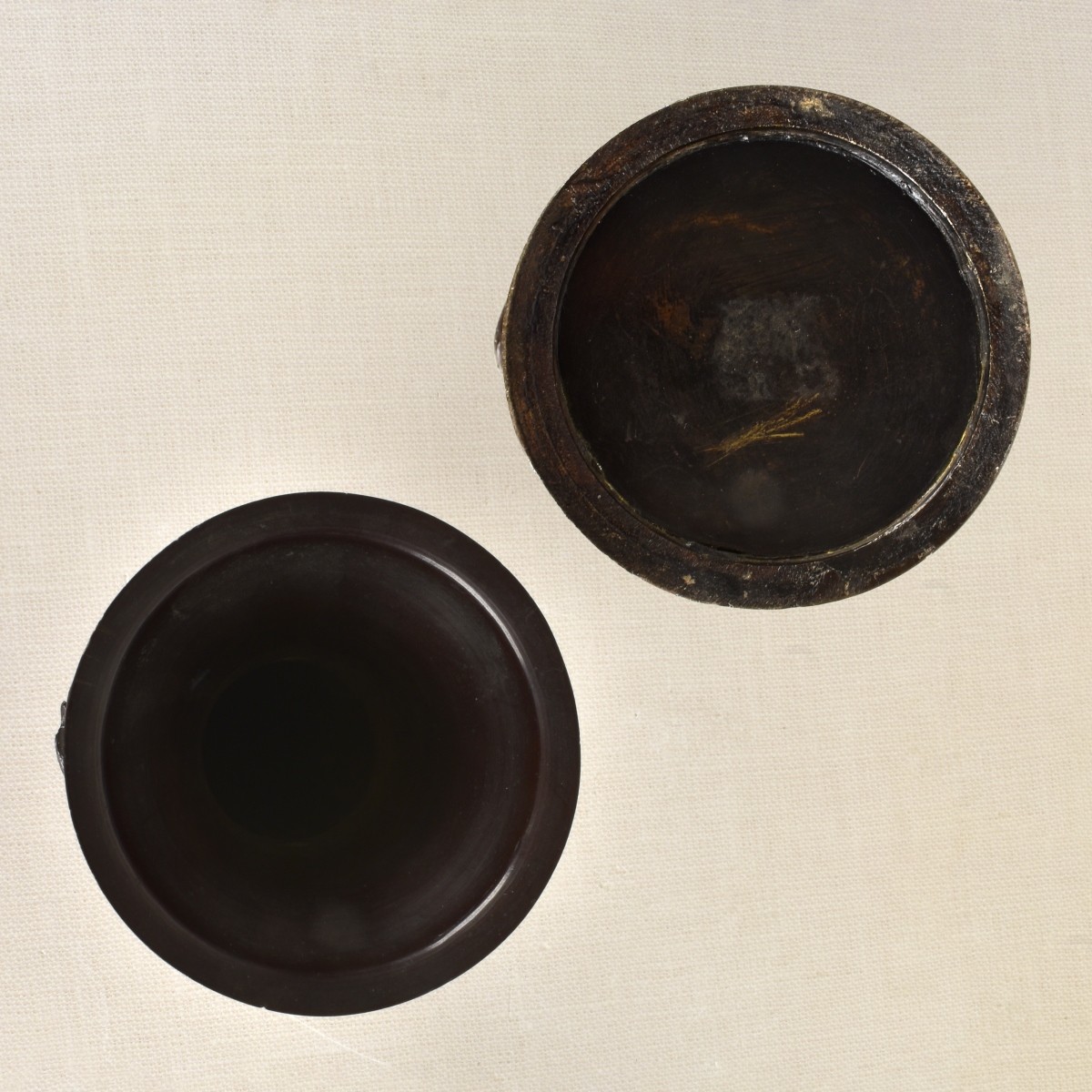 Chinese Bronze Urn