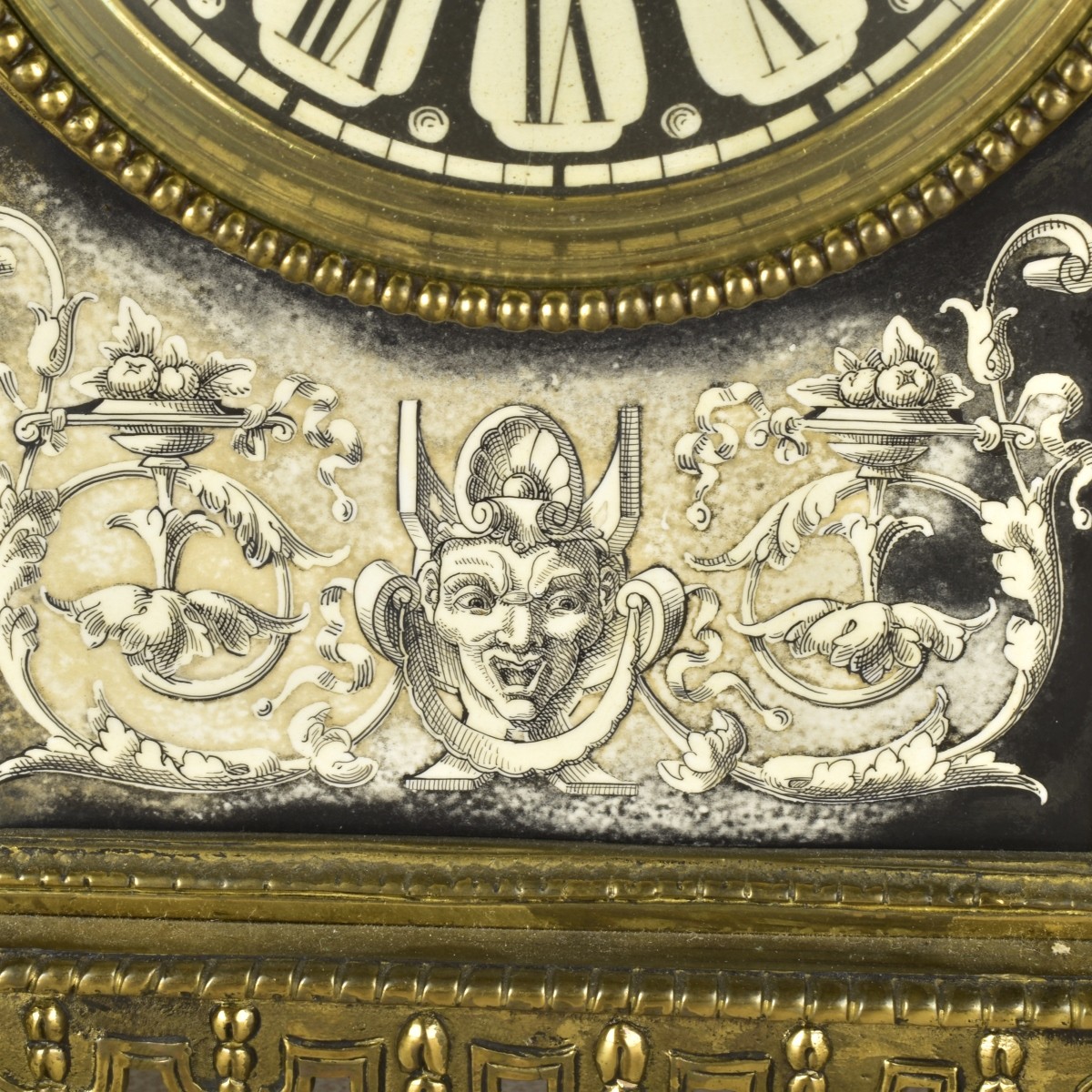 Baroque Style Garniture Set