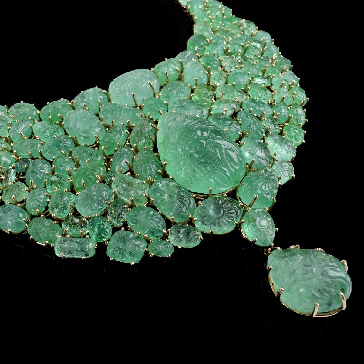 625.0ct Emerald and 18K Necklace
