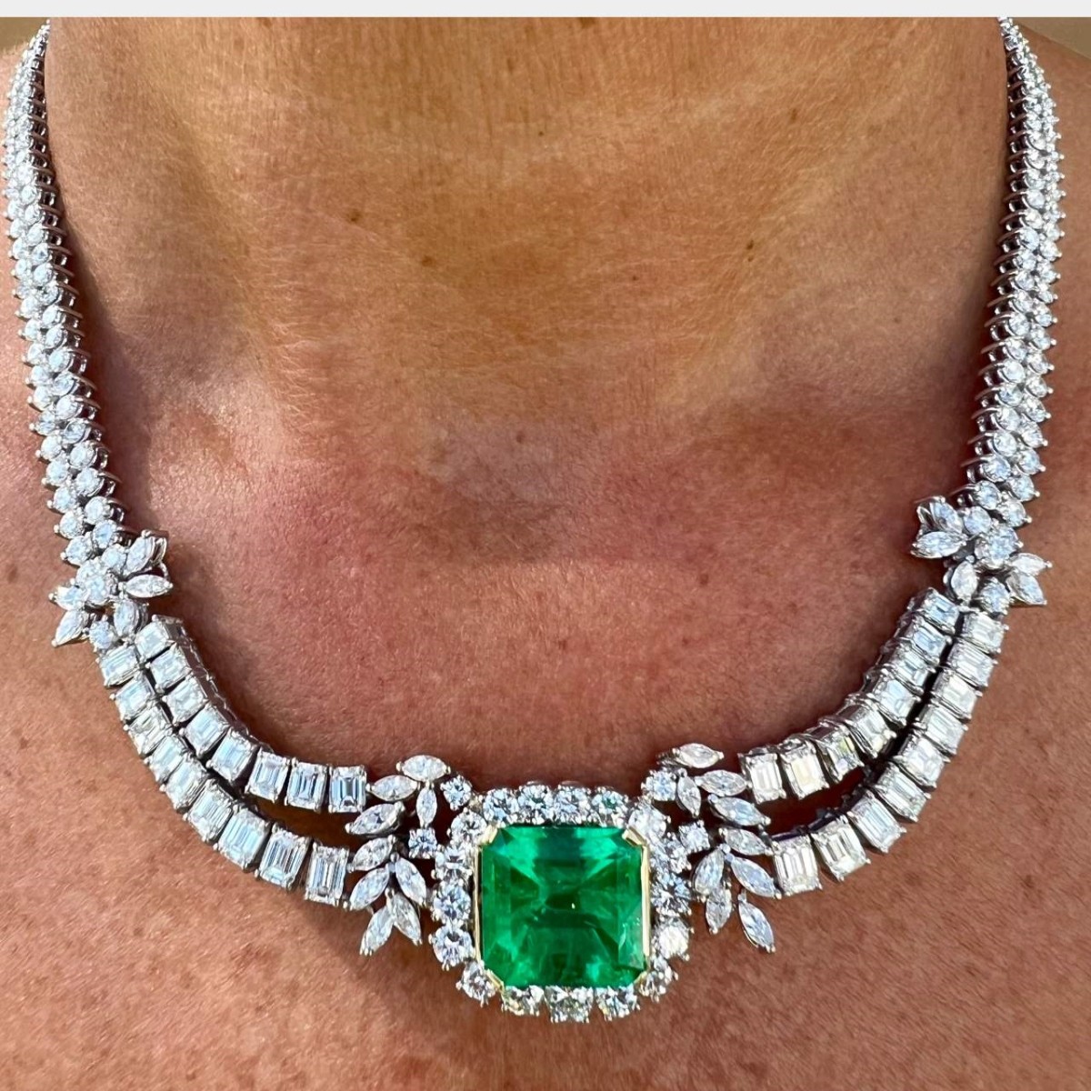 Gubelin Emerald, Diamond and 18K Necklace