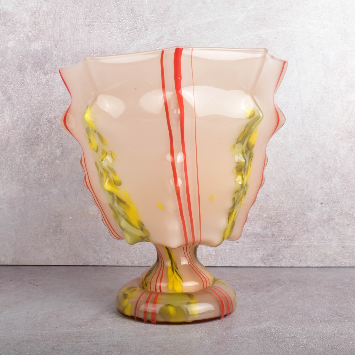 Art Deco Kralik Knuckle Glass Vase