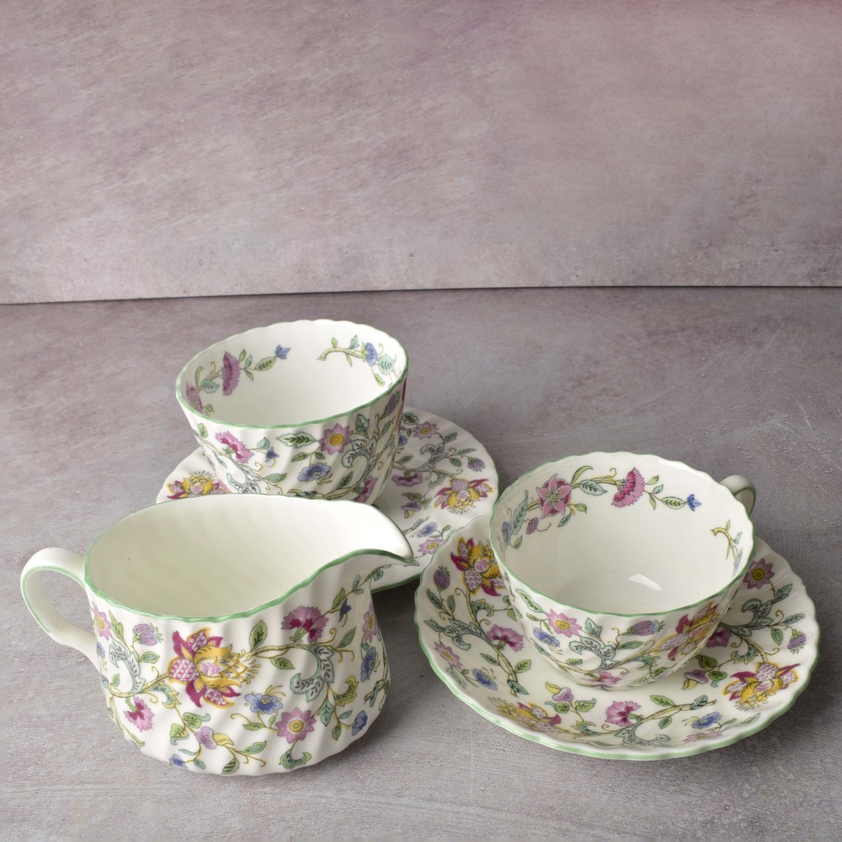 Minton "Haddon Hall" English Bone China