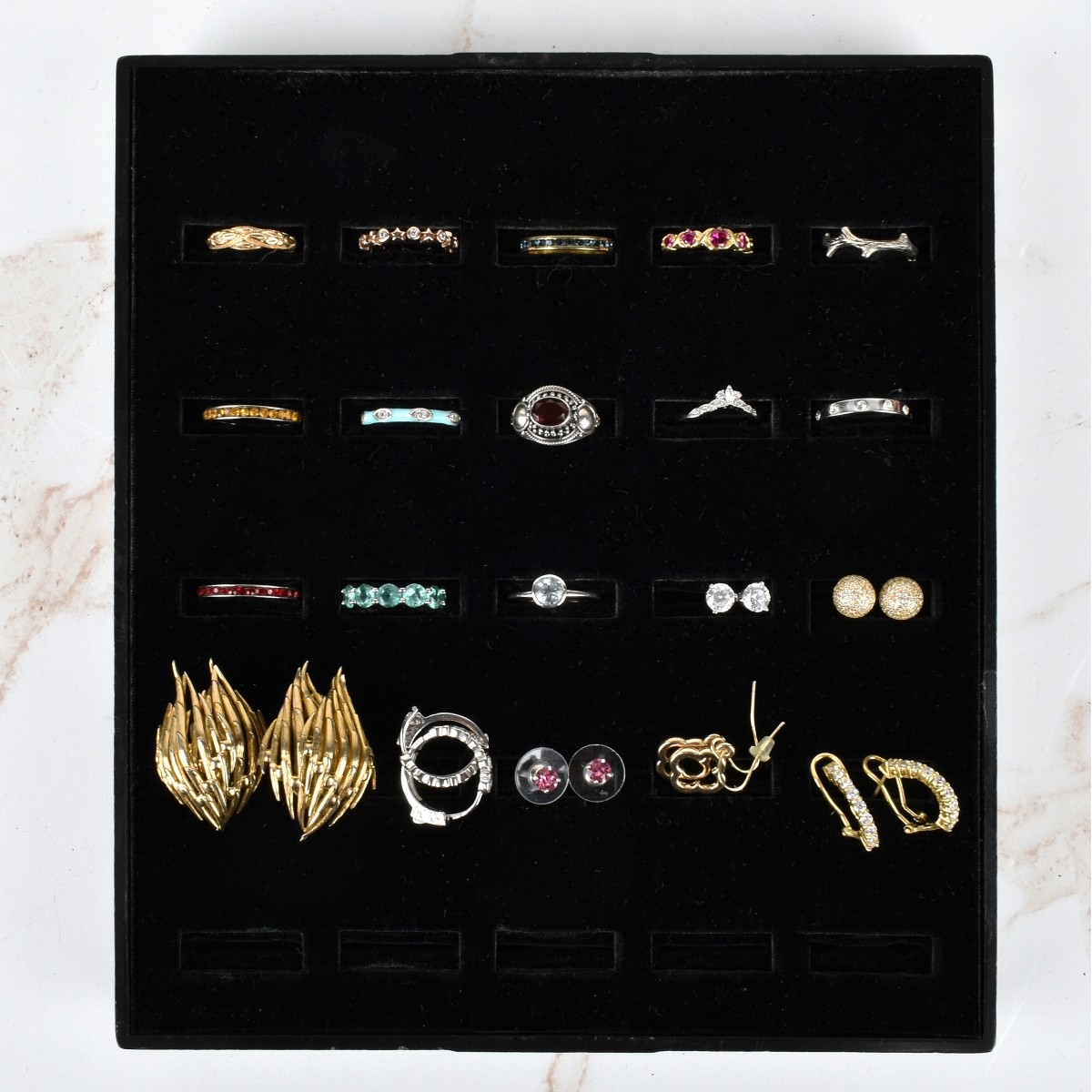 Collection of Vintage Sterling Silver Jewelry.