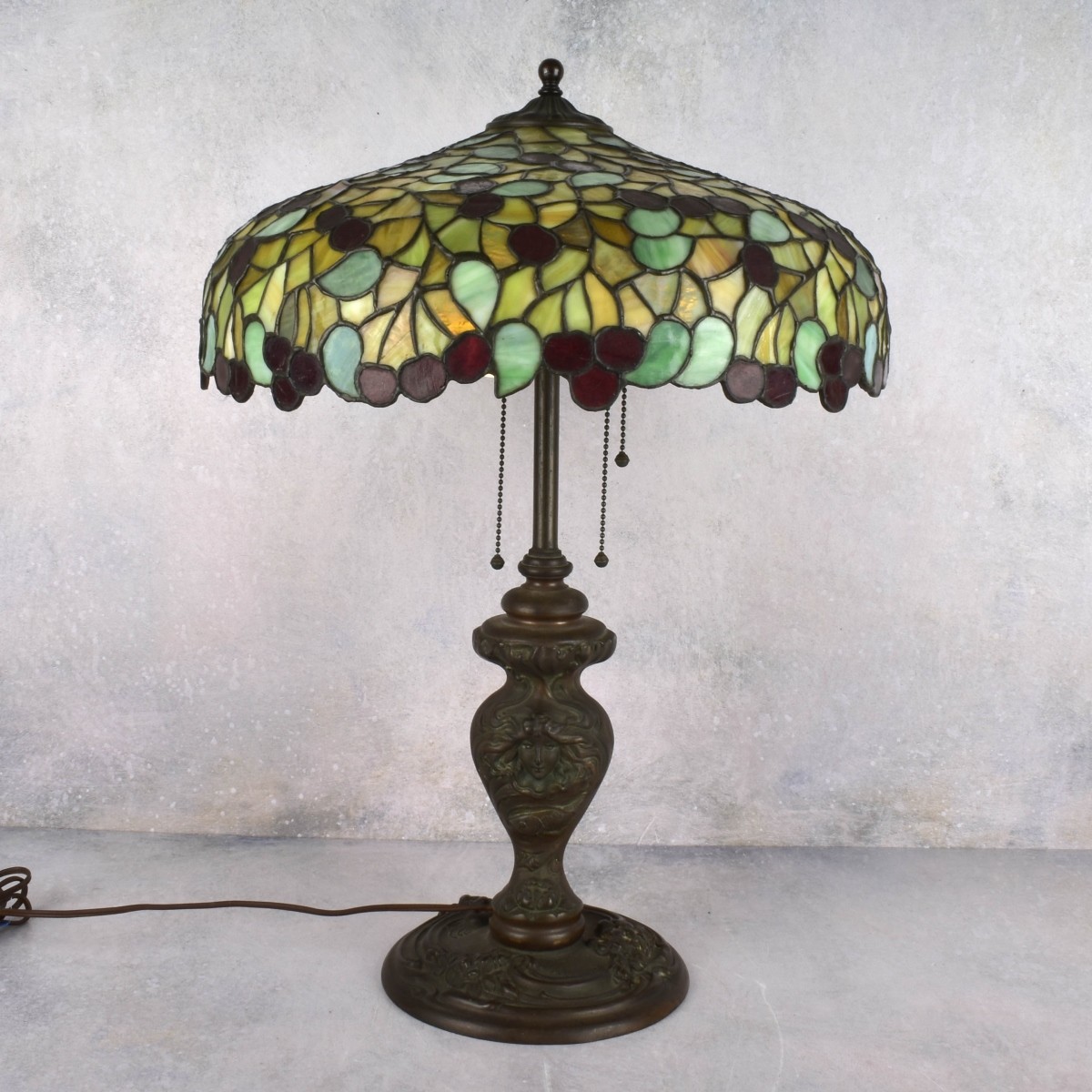 Tiffany Style Stain Glass Table Lamp