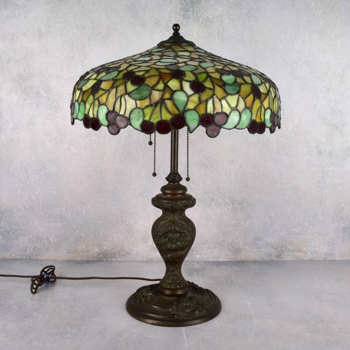 Tiffany Style Stain Glass Table Lamp