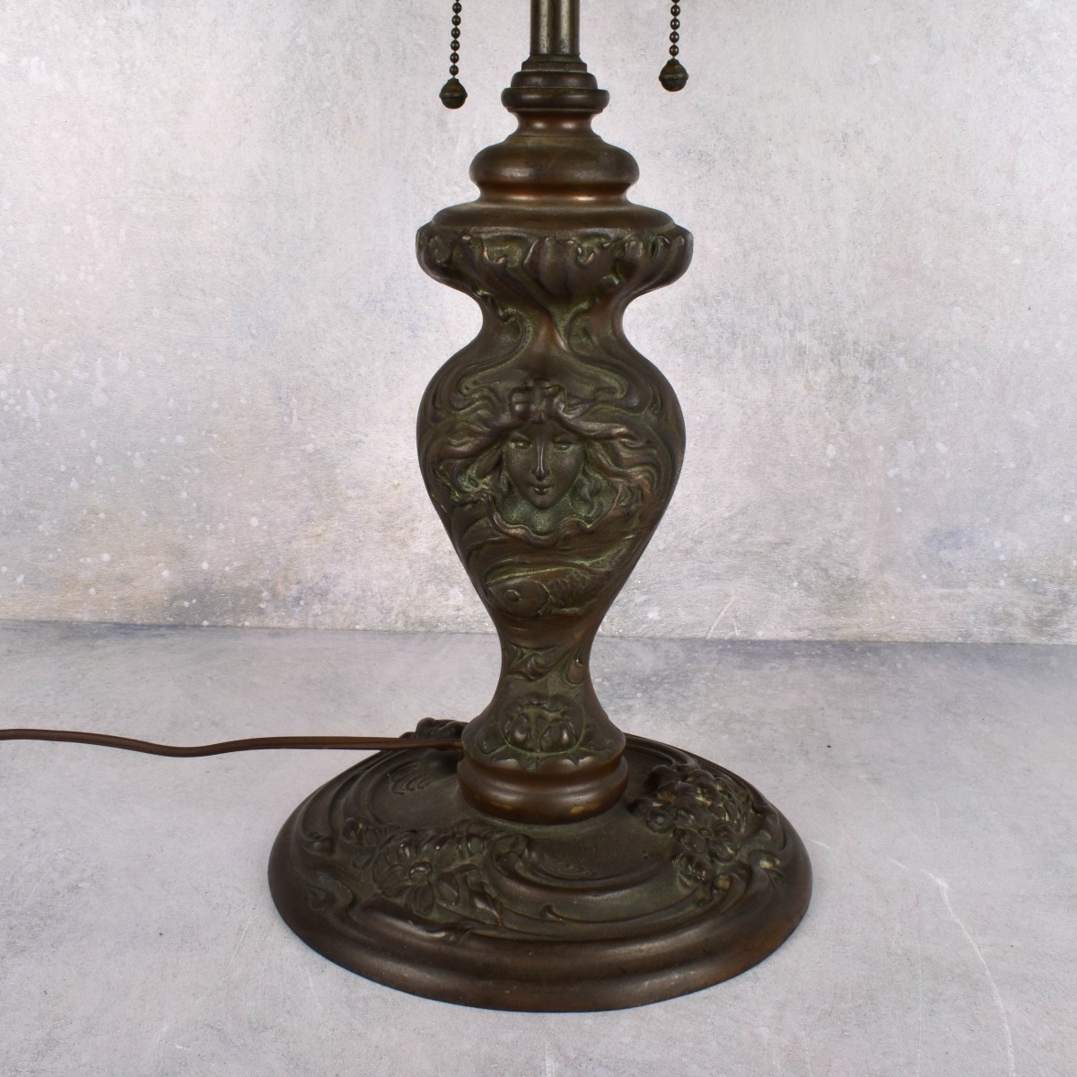 Tiffany Style Stain Glass Table Lamp