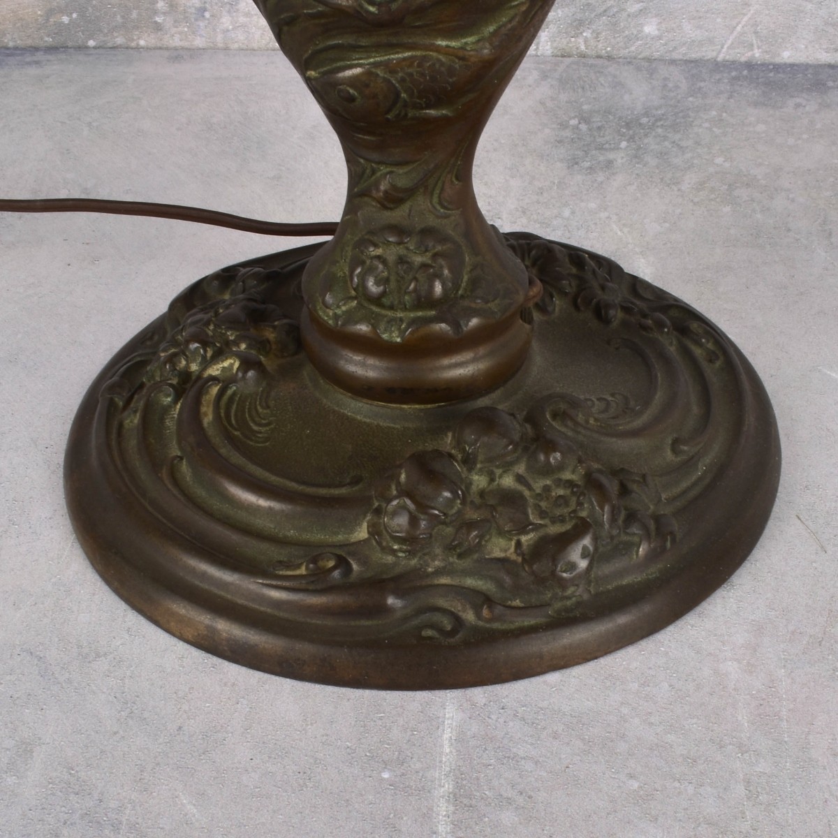 Tiffany Style Stain Glass Table Lamp