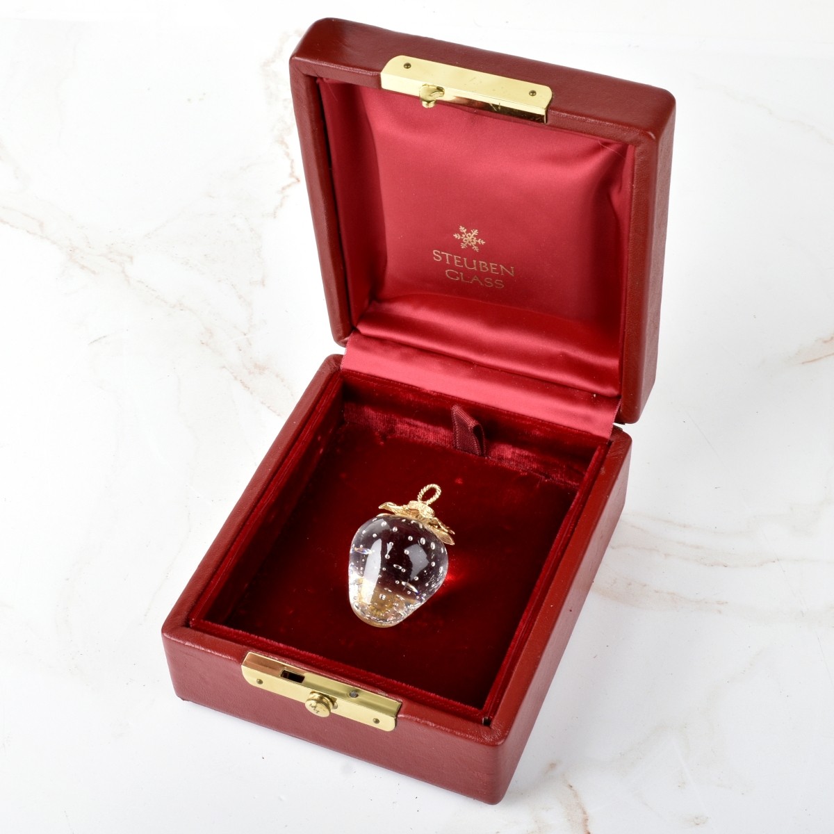 Steuben 18K and Glass Pendant