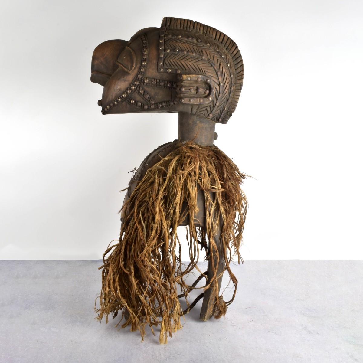 African Saga Nina Fertility Shoulder Mask