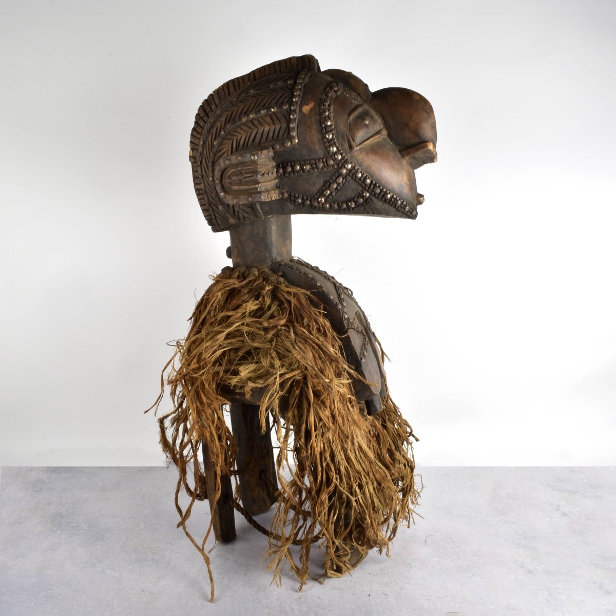 African Saga Nina Fertility Shoulder Mask