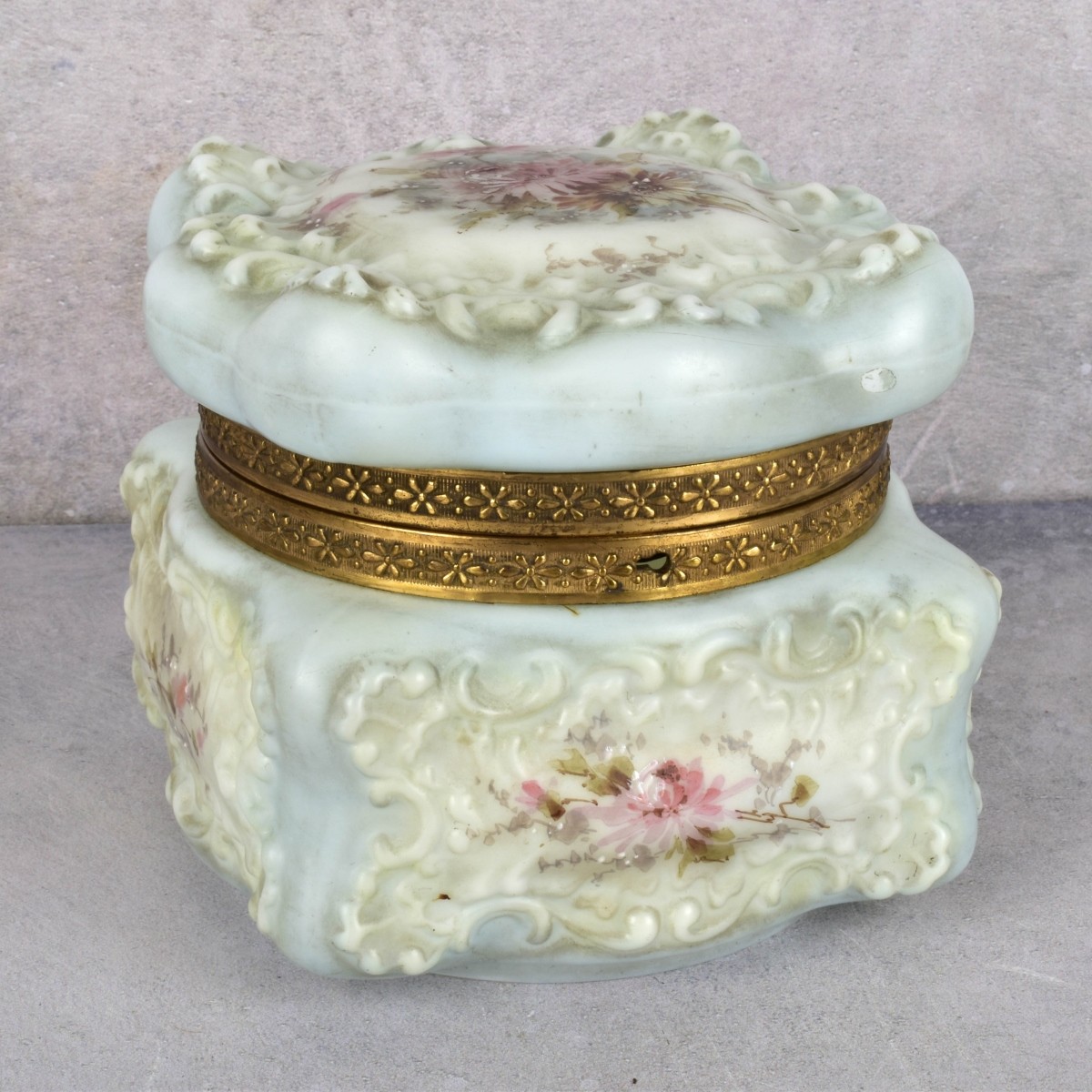 Wave Crest Jewelry Casket