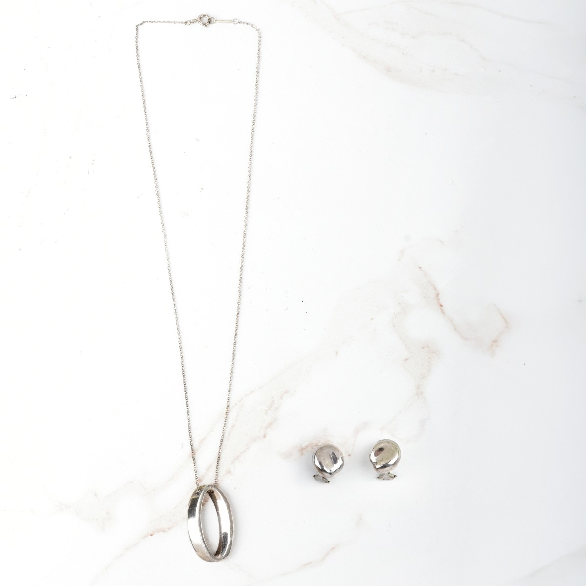 Tiffany & Co Pendant Necklace and Earrings