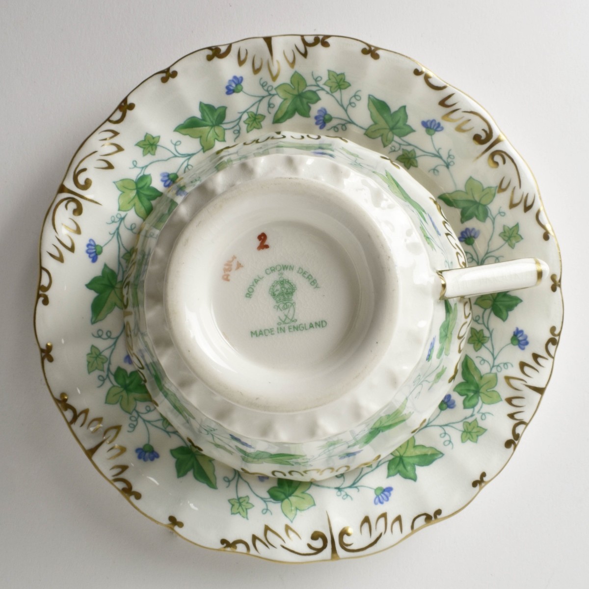 Royal Crown Derby Porcelan Service