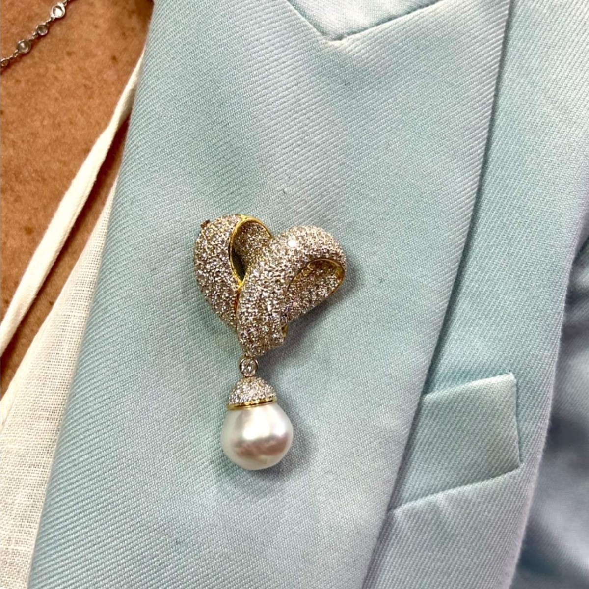 Diamond, Pearl and 18K Brooch