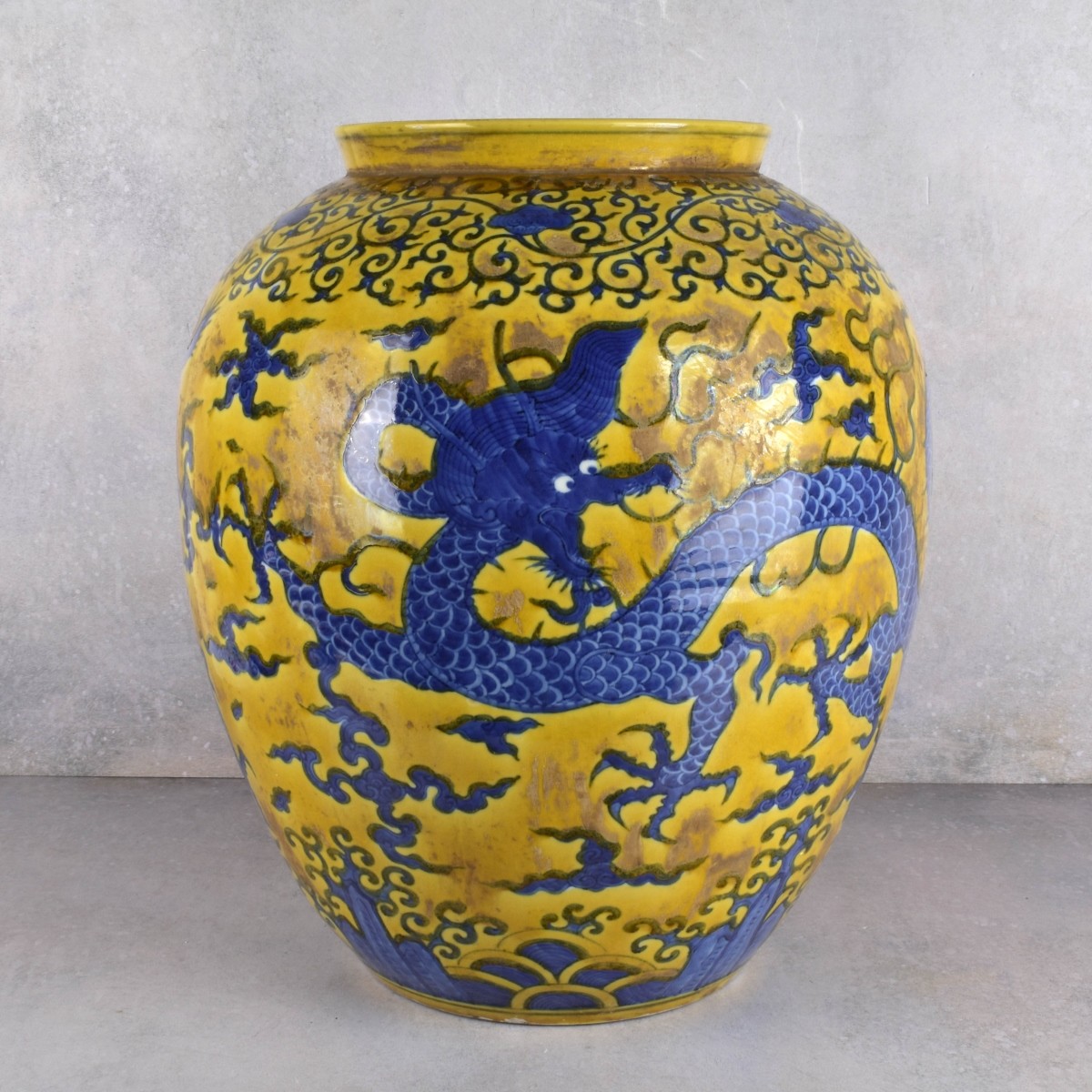 Chinese Yellow Glaze Porcelain Jar
