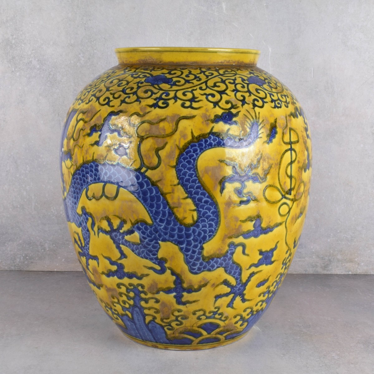 Chinese Yellow Glaze Porcelain Jar