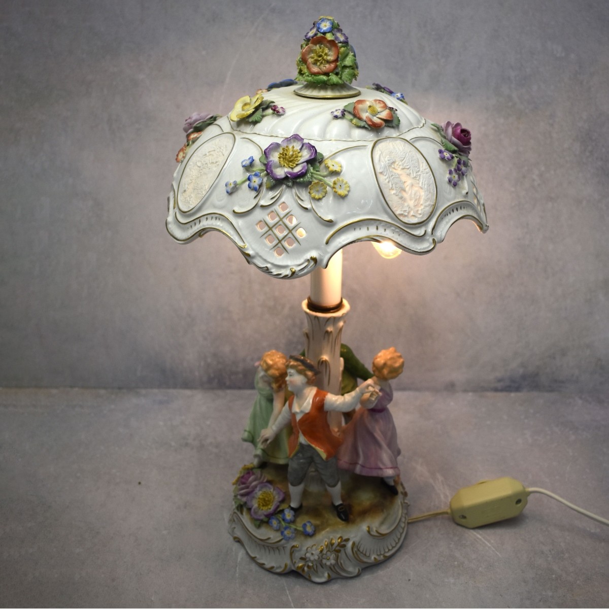 Antique Dresden Lithophane Lamp