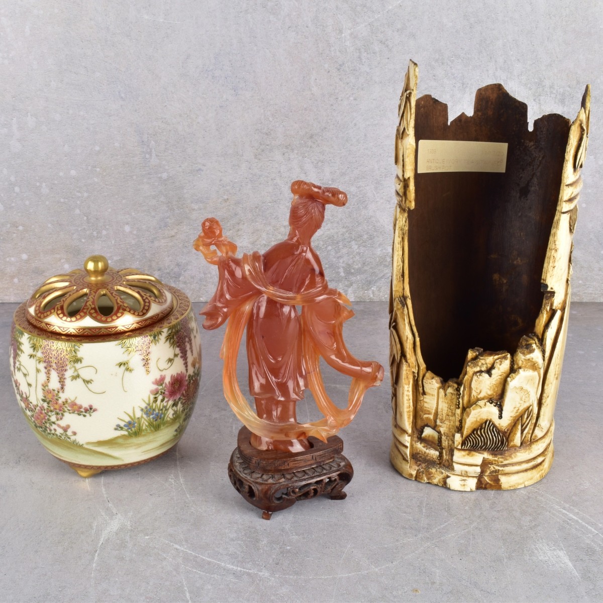 Asian Collectable Grouping