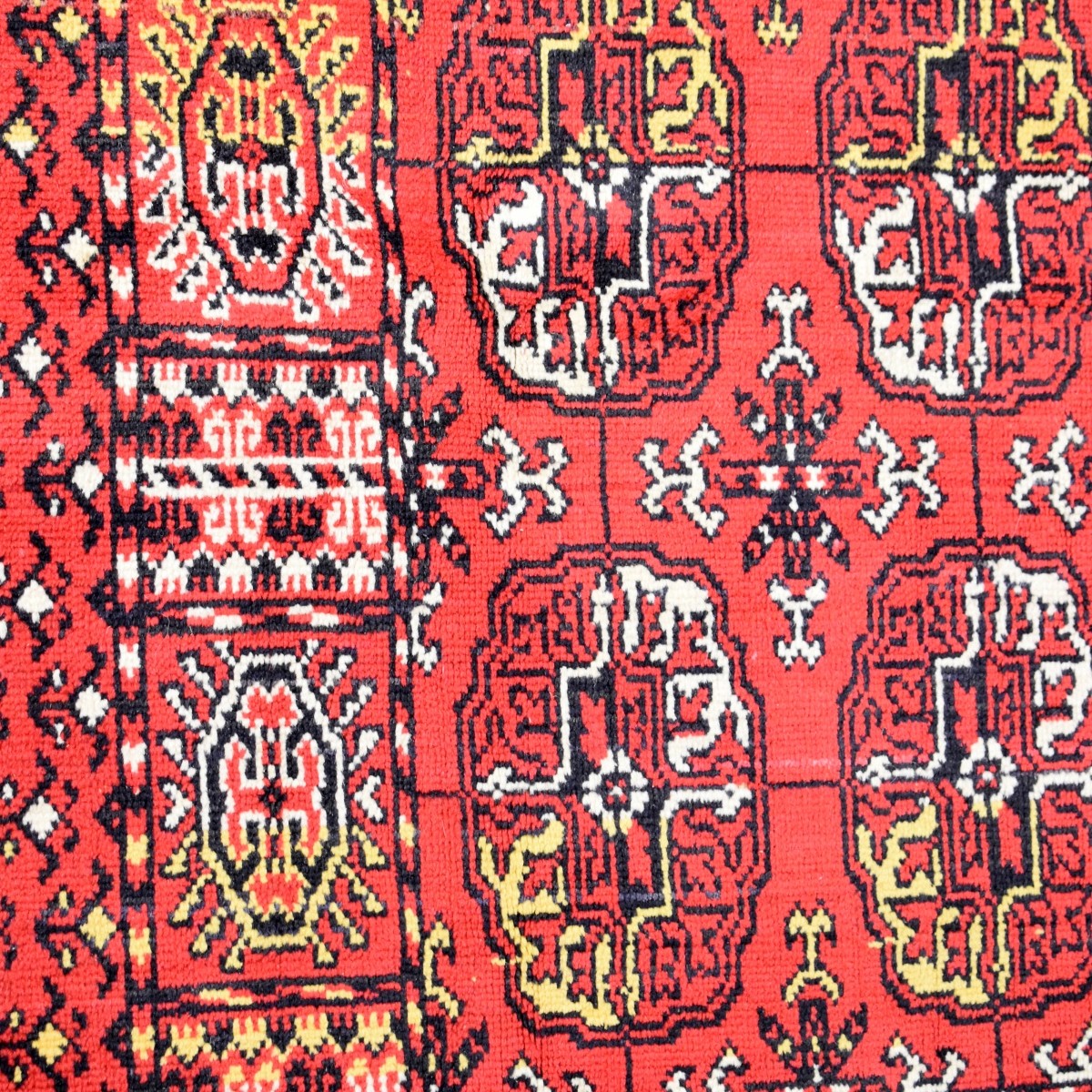 Bokhara and Pakistani Rugs