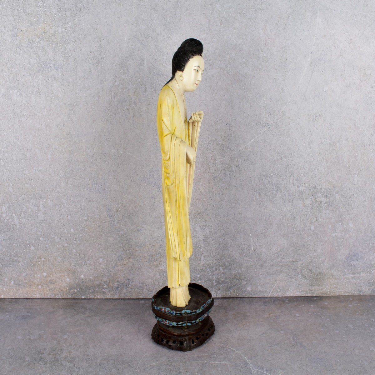 Antique Japanese Carved Figure of a Woman