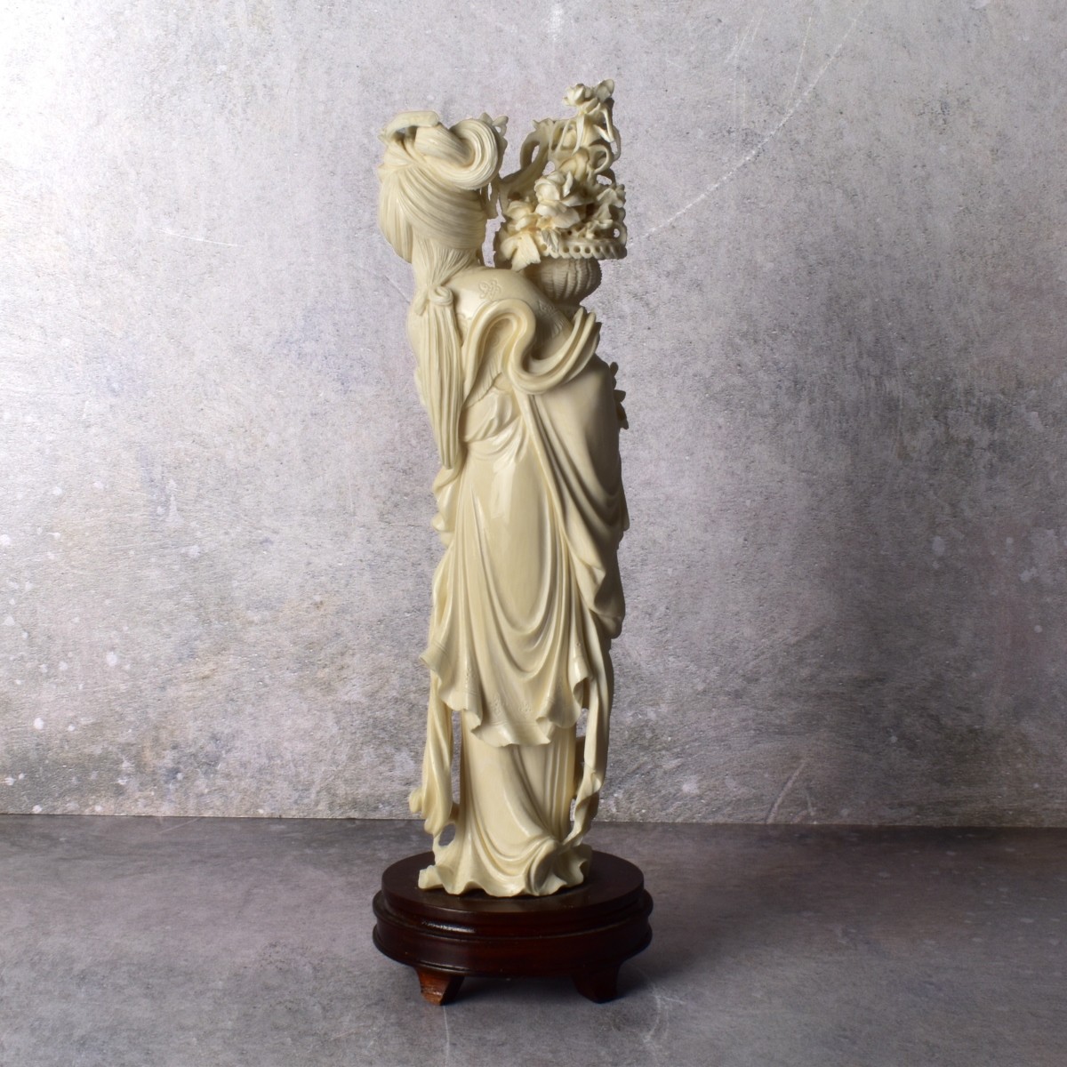 Finely Carved Vintage Figurine of a Geisha