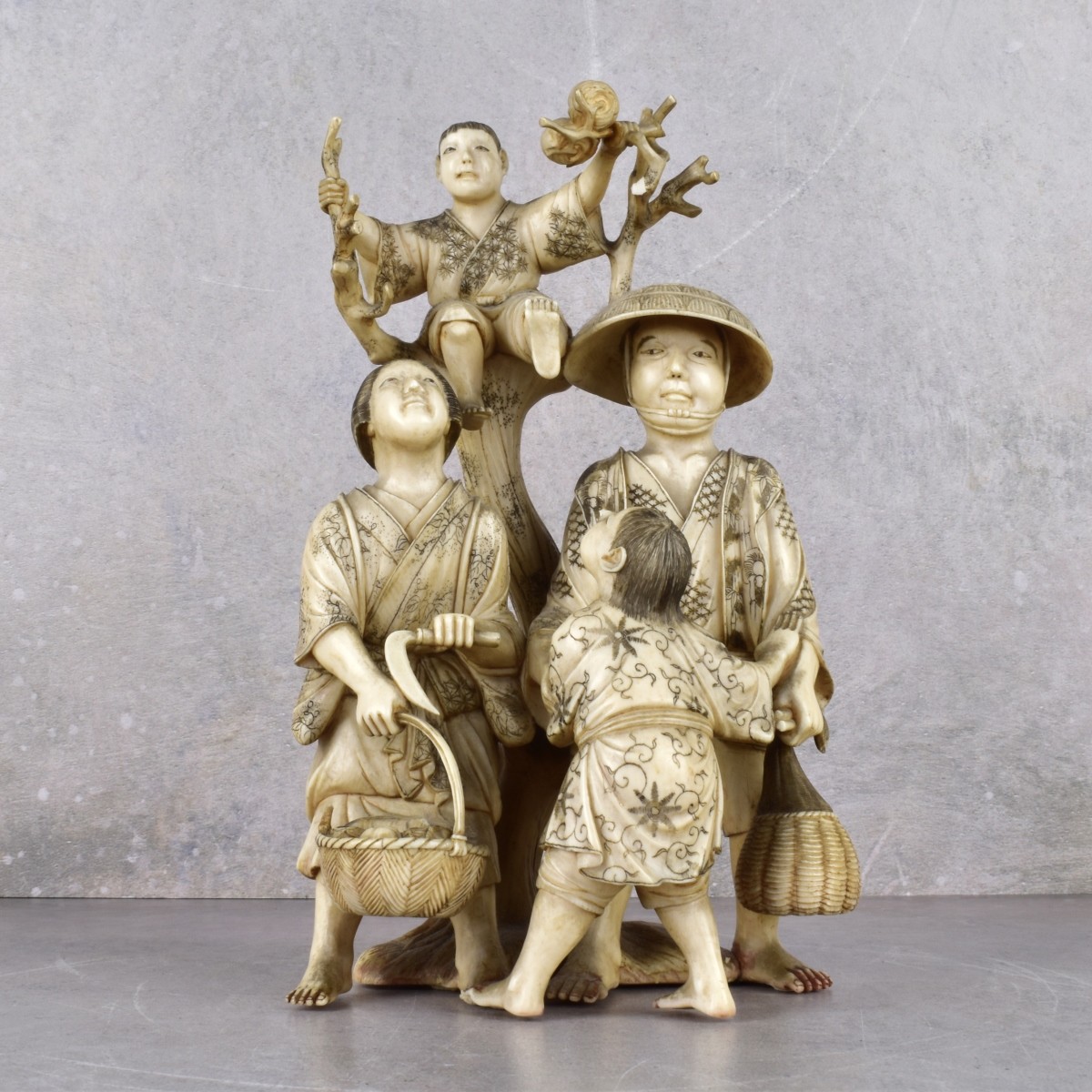 Vintage Japanese Okimono Figurine