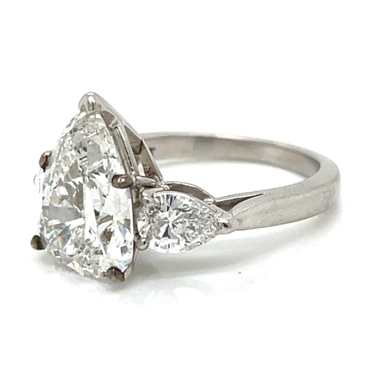 GIA Diamond and Platinum Ring