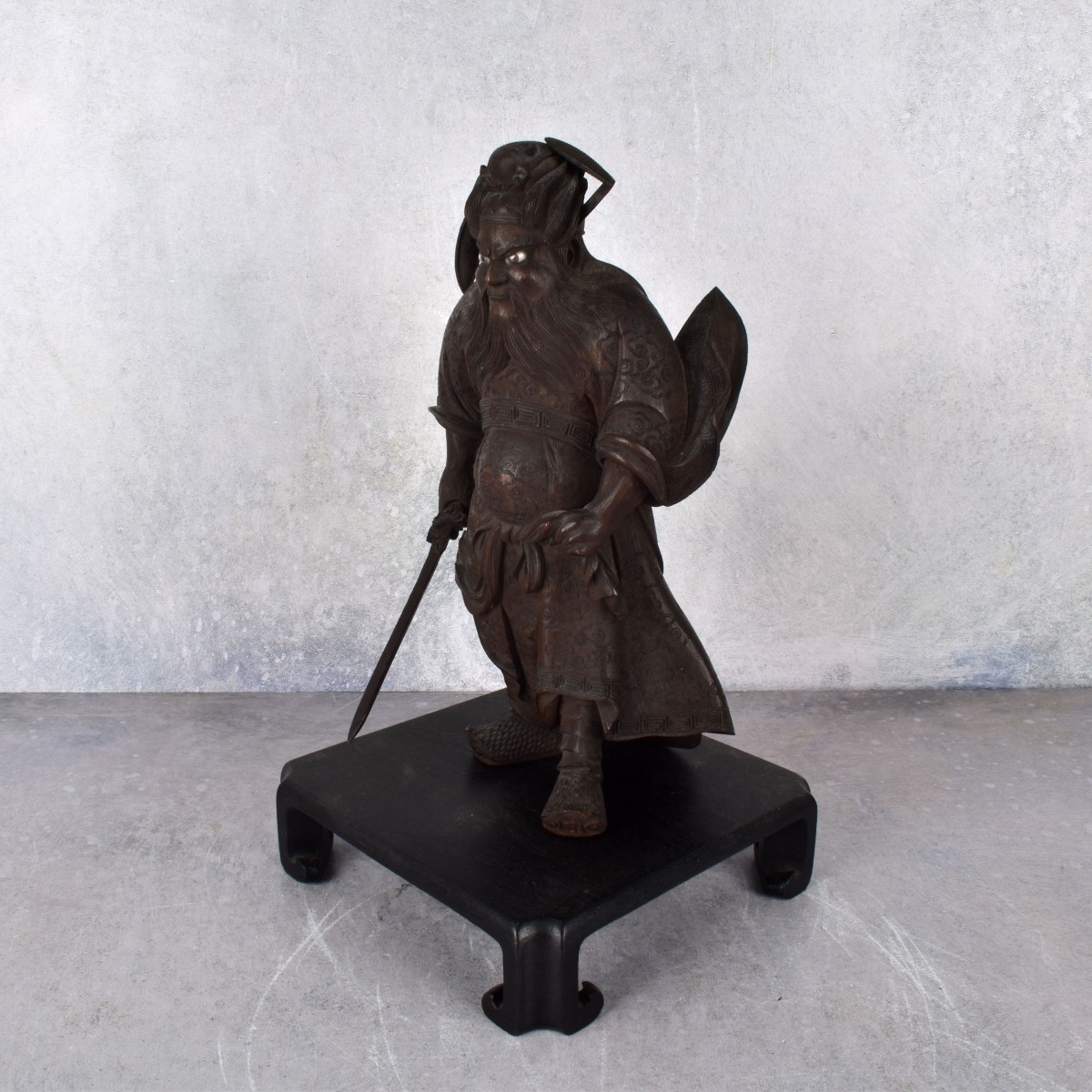 Antique Chinese Guan Yu Wood Figurine