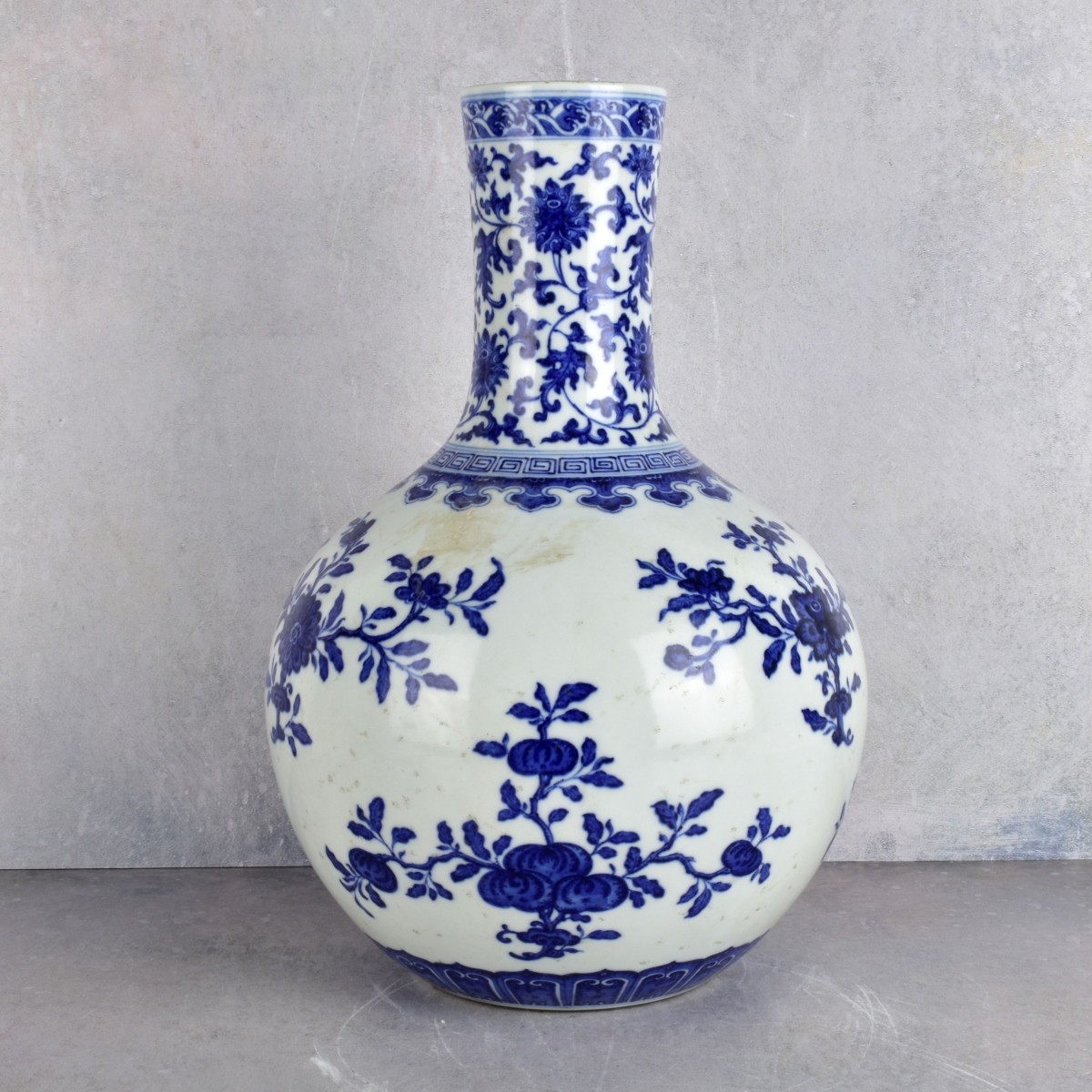 Chinese Blue and White Porcelain Vase