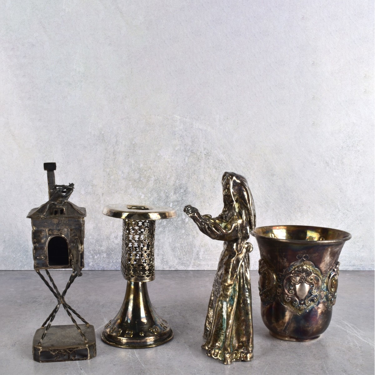 Assortment of Judaica Items