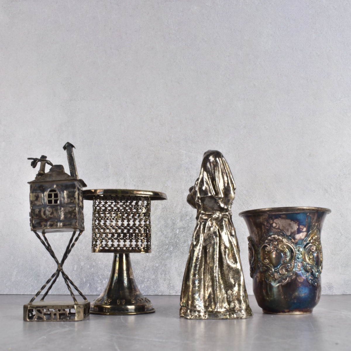 Assortment of Judaica Items