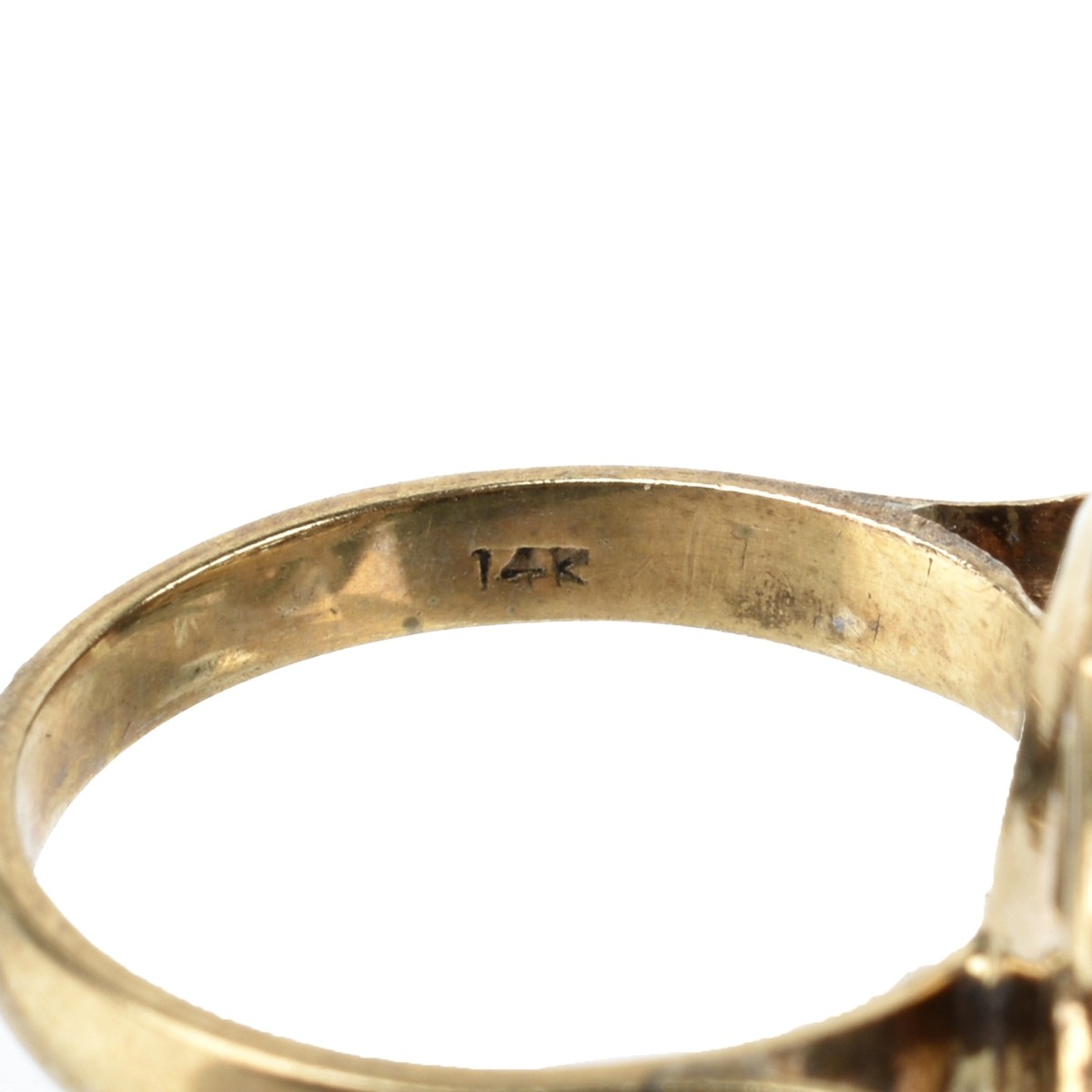 Sapphire and 14K Ring