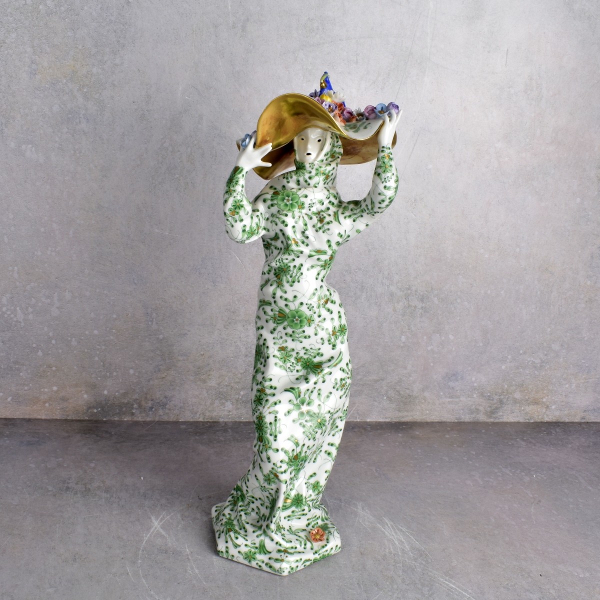 Herend Hungary "Carnival Lady with Hat"