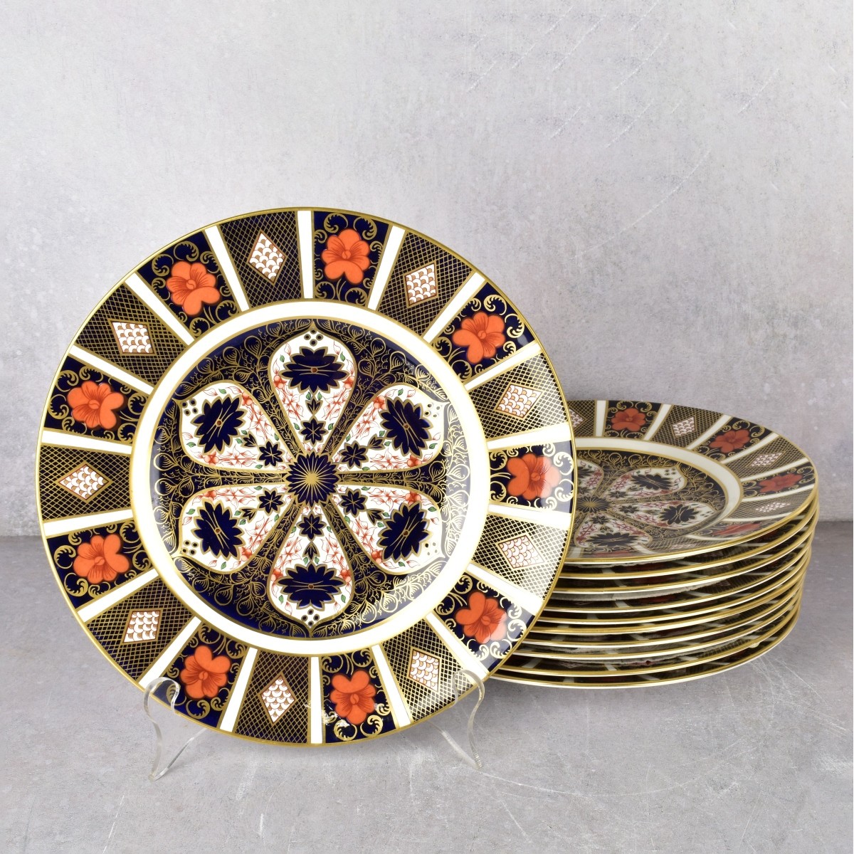 Old Imari Pattern Royal Crown Derby English Plates