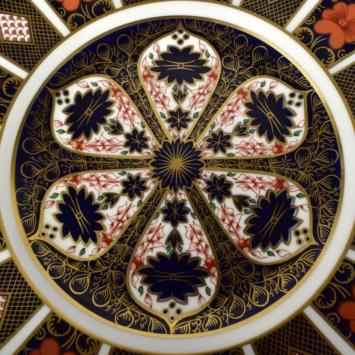 Old Imari Pattern Royal Crown Derby English Plates