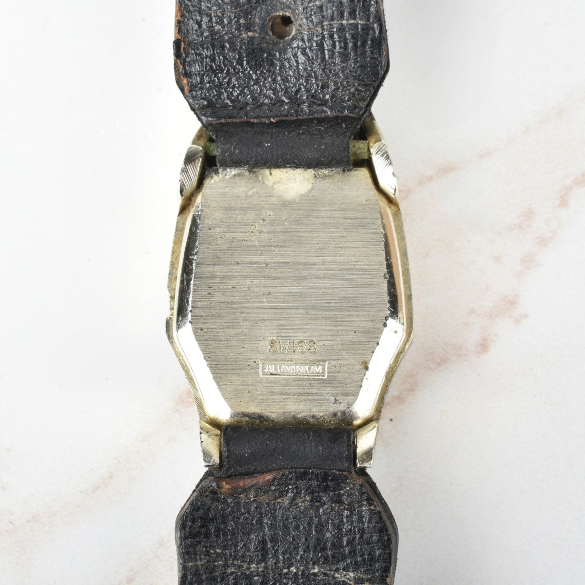 Lunova Watch