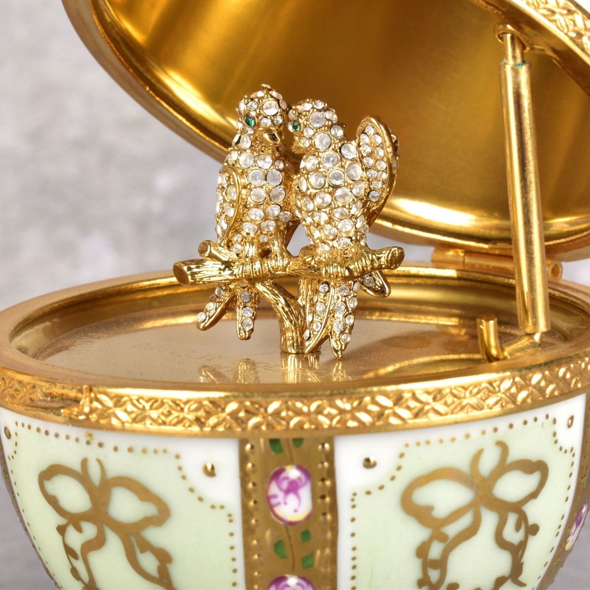 Faberge Collectors and Jay Strongwater Pieces