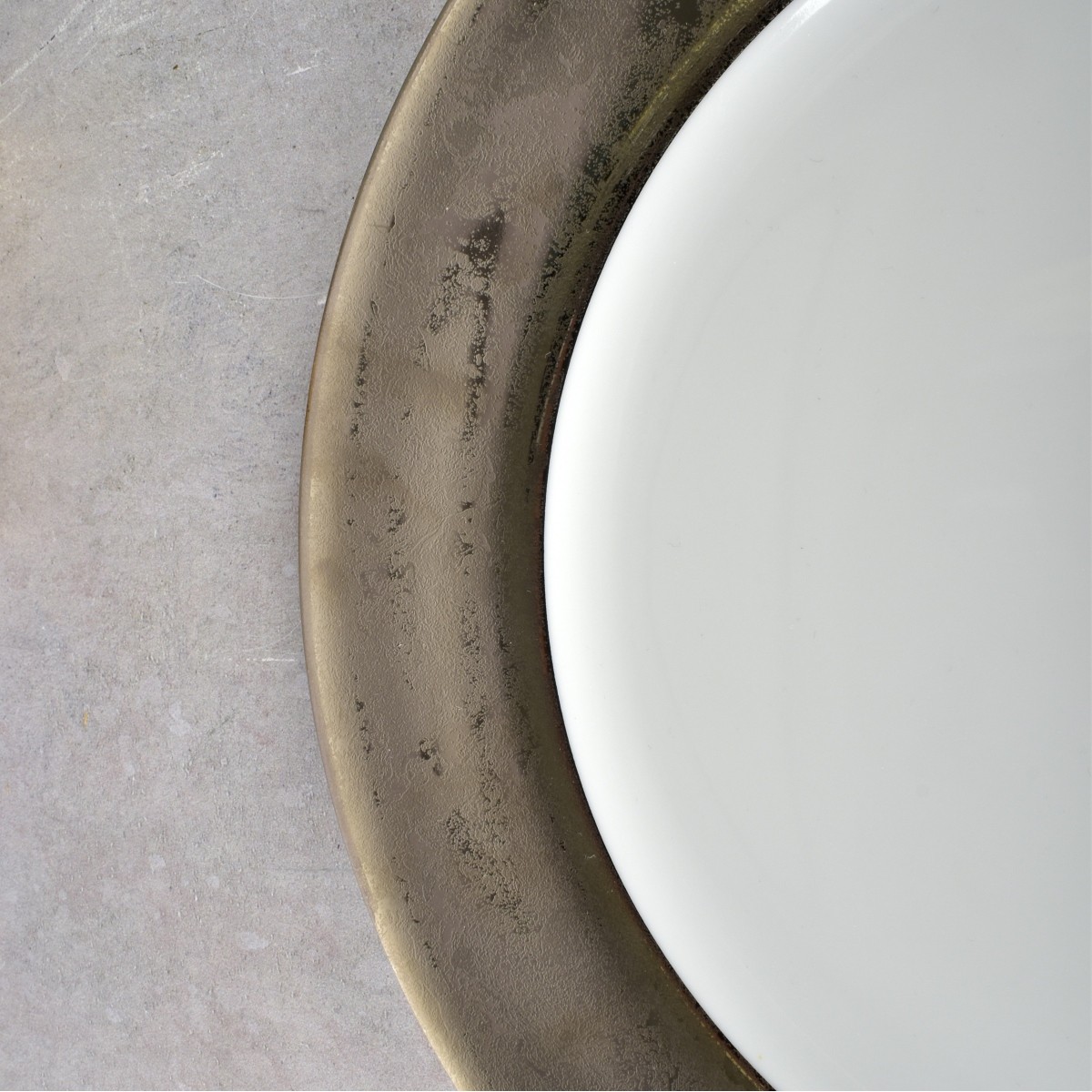 Phillipe Deshouliers Porcelain Service Plates