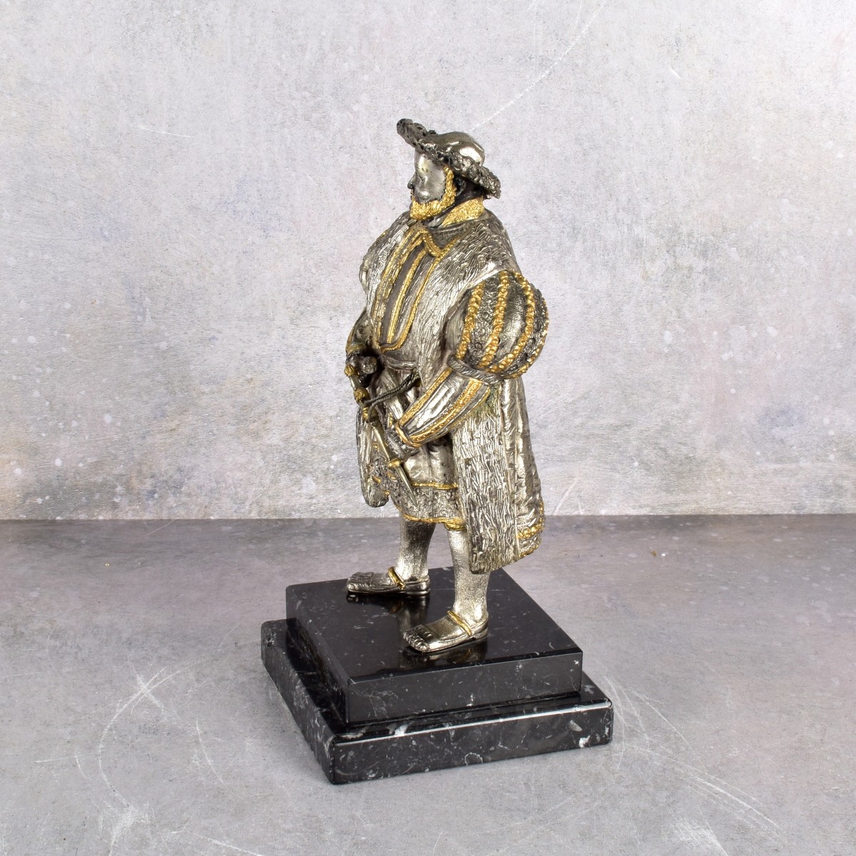 Vintage King Henry VIII Figurine