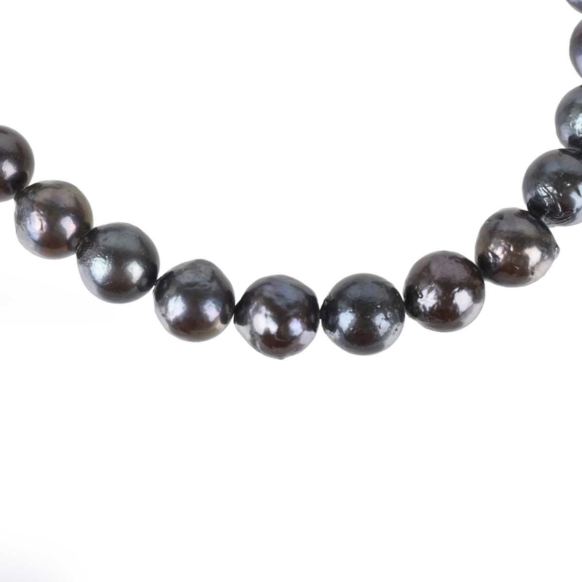 Black Pearl Strand