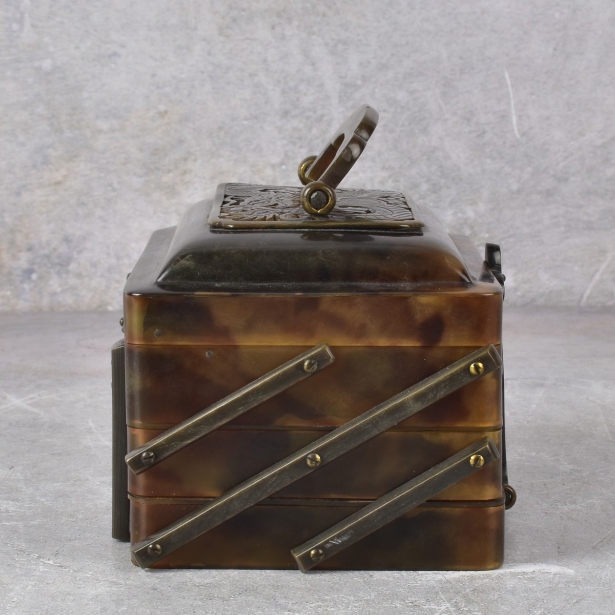Antique Natural Shell Jewelry Box