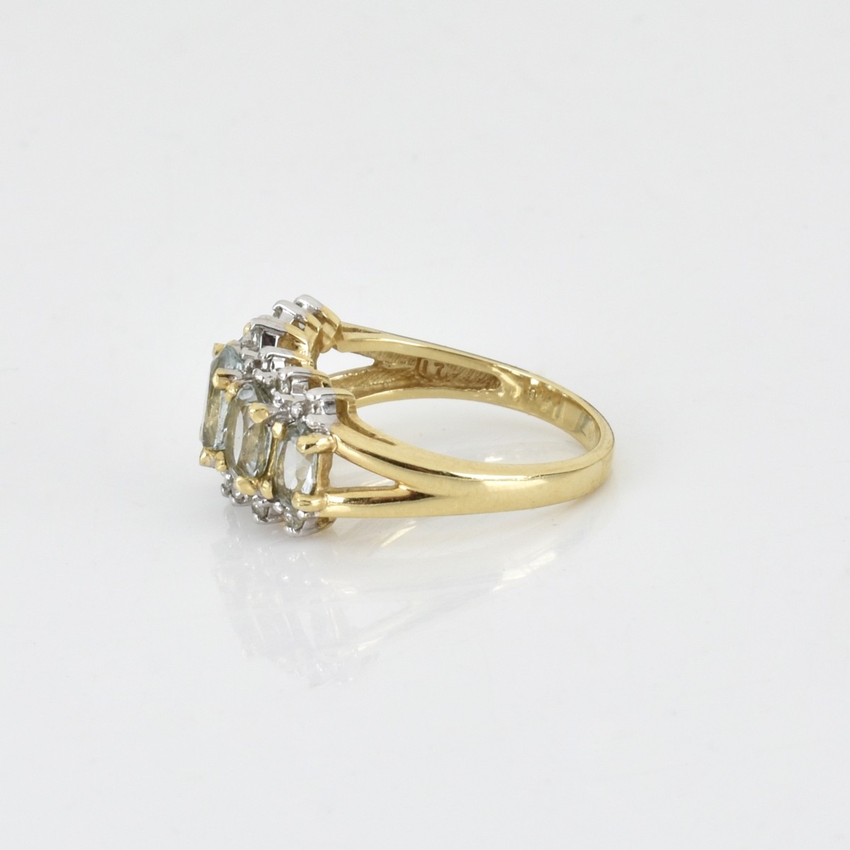 Aquamarine, Diamond and 14K Ring