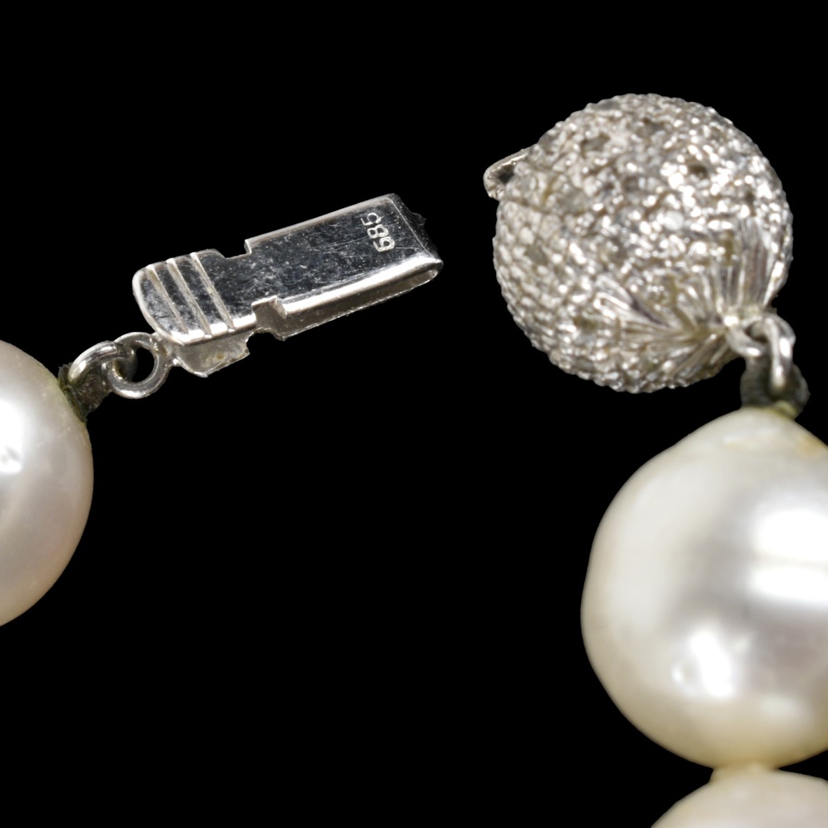 Baroque Pearl Necklace