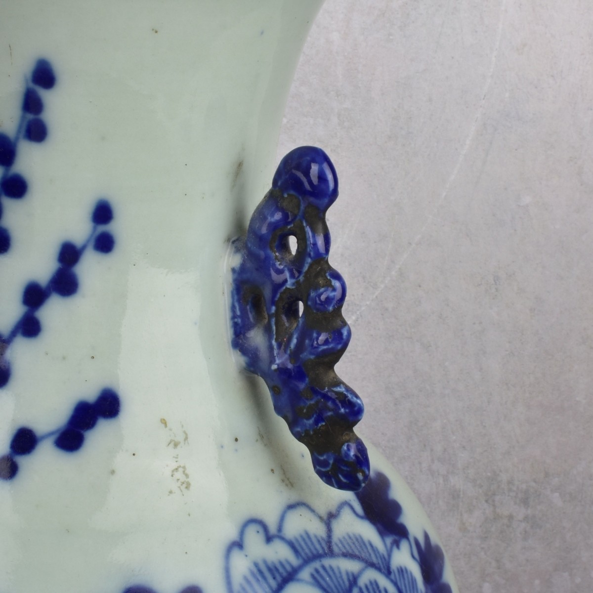 Chinese Blue and White Porcelain Vase