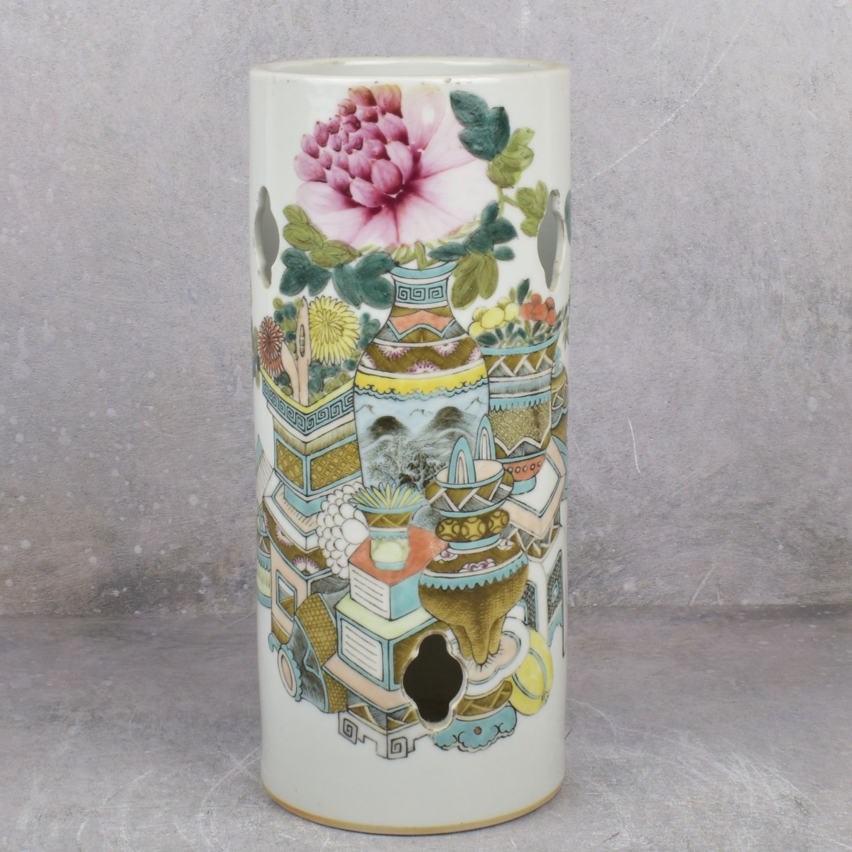 Vintage Chinese Hand Painted Porcelain Hat Stand