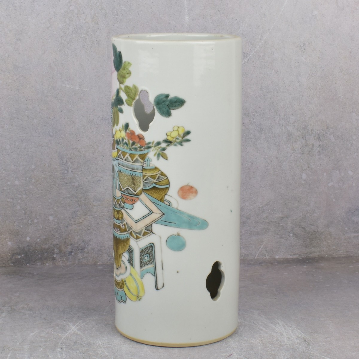 Vintage Chinese Hand Painted Porcelain Hat Stand