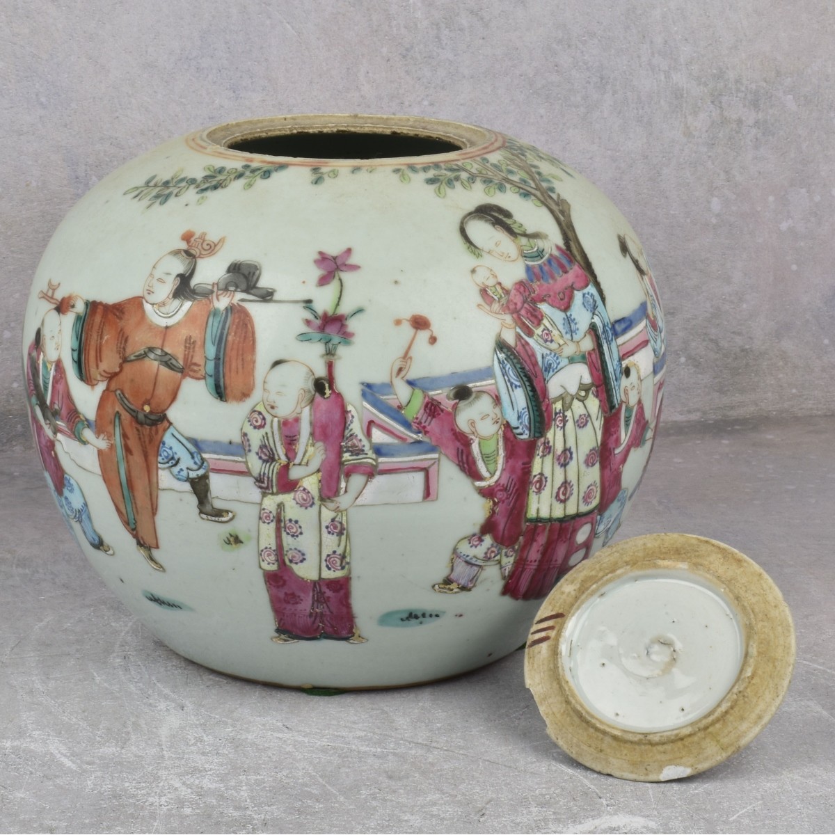 Antique Chinese Famille Rose Porcelain Ginger Jar